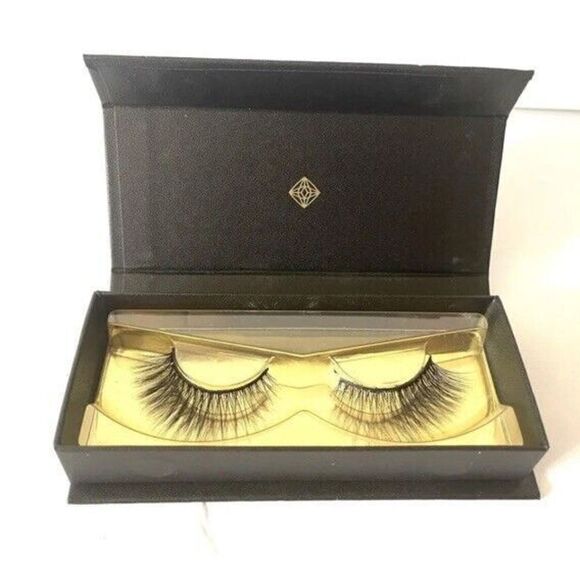 LASH Star Visionary Silk Lashes 003 One Pair Of New Lashes NIB - Picture 7 of 9